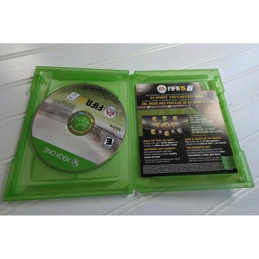Xbox One Sports Games Lot OF 4 FIFA 15, MADDEN‎ 16, NBA 2K15, NBA LIVE 15
